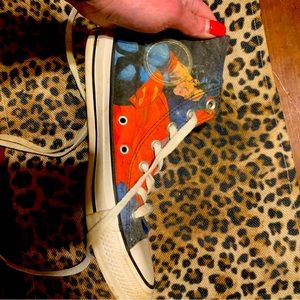 Superman converse! Men’s size 6